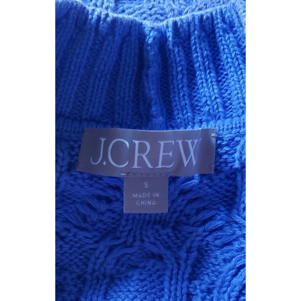 42. J.Crew Cable-knit V-neck cardigan sweater - Picture 10 of 10